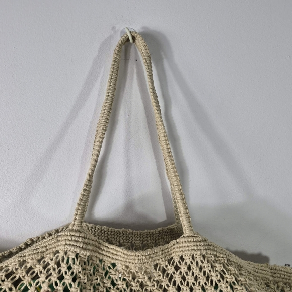 COLAB Large Ciao Bella Beige Women's Tote Bag - Picture 3 of 7